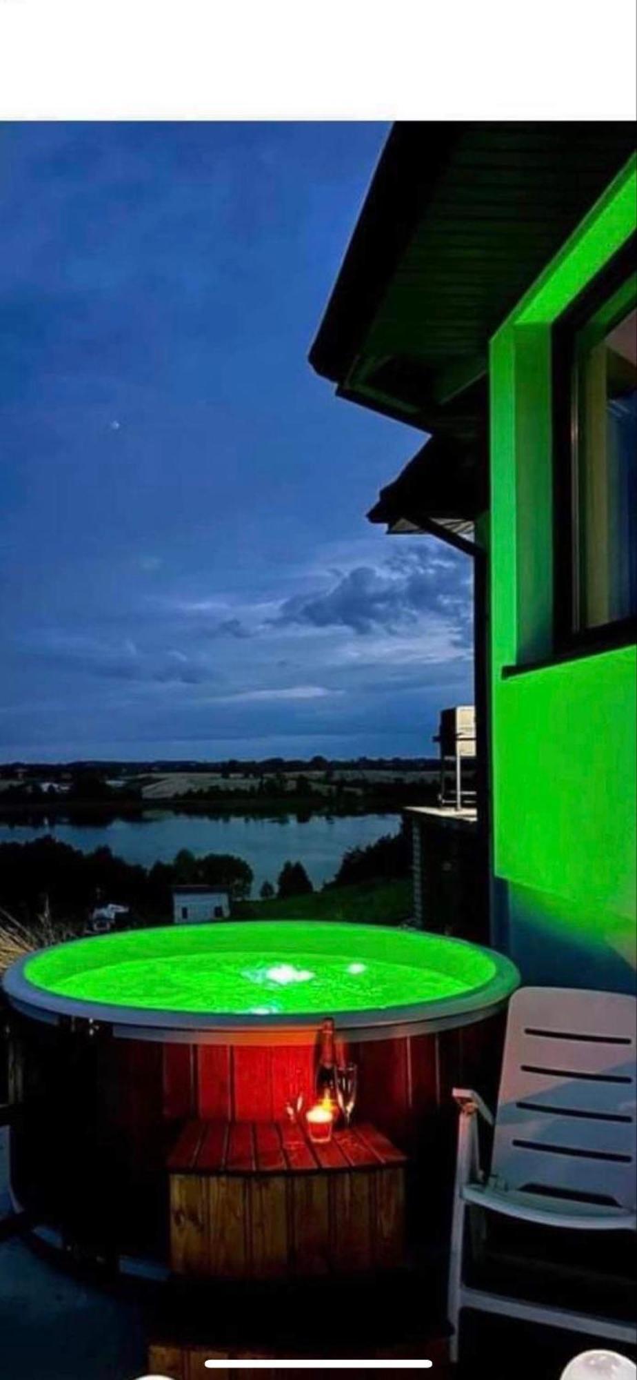 Chojno 31- Dom Wypoczynkowy Przy Jeziorze Z Jacuzzi Chrostkowo Zewnętrze zdjęcie